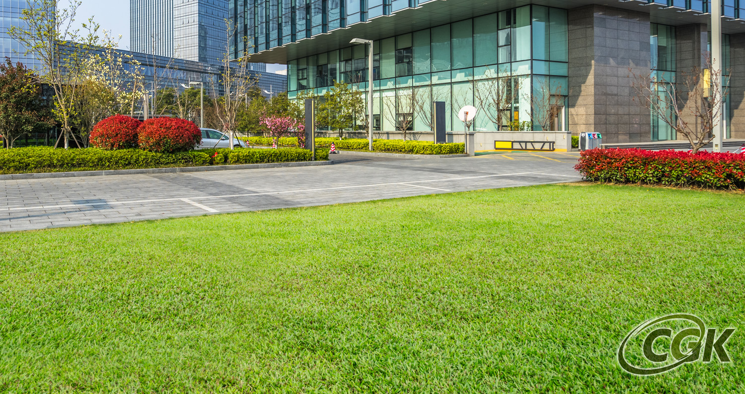 commercial lawn care service by team at central groundskeeping